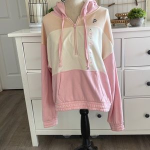 PINK NEW W/Tags sweatshirt with pockets!